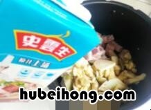 腌笃鲜的正宗做法 腌笃鲜的正宗做法视频