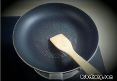 蒸锅烧干锅了怎么处理 烧焦了的锅怎么洗