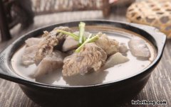 芋头炖排骨汤食用须知有哪些做法 芋头炖排骨汤食用须知有哪些好处