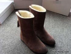 羊毛雪地靴选购要注意什么 羊毛雪地靴的优缺点