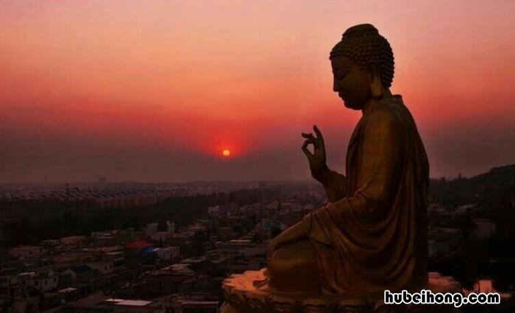 不经一事的后半句 不经一事是什么意思