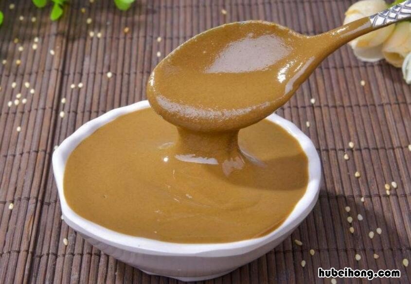 如何鉴别芝麻酱变质 怎么才能看出芝麻酱变质了