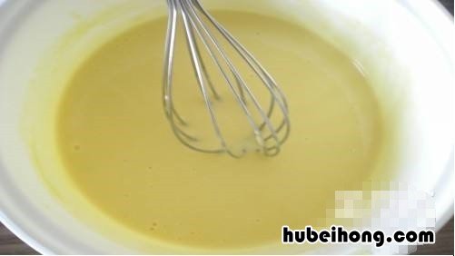 草莓蛋糕的做法家庭做法视频 草莓酱的家庭制作方法