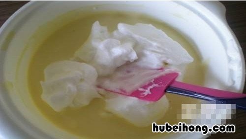 草莓蛋糕的做法家庭做法视频 草莓酱的家庭制作方法