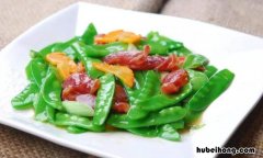 荷兰豆炒腊肠怎么做好吃法 荷兰豆炒腊肠的腊肠是什么腊肠