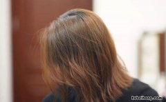 让头发蓬松的方法有哪些 有什么方法可以让头发蓬松起来