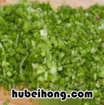 芹菜饺子怎么做? 芹菜饺子怎样做好吃