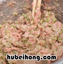 芹菜饺子怎么做? 芹菜饺子怎样做好吃