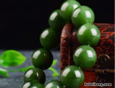 玉石手链怎么看真假 鉴别方法 玉石手链怎么看真假图片