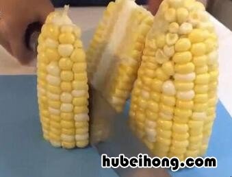 剥玉米粒的简单方法 脱玉米粒小窍门