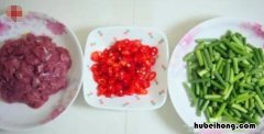 蒜苔炒牛肉的步骤是什么 蒜苔炒牛肉的做法牛肉怎么炒才嫩
