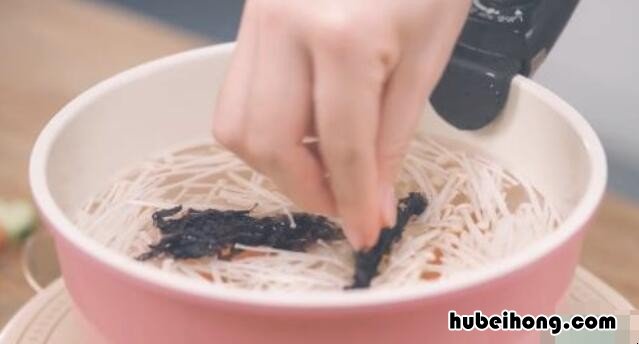 虾滑汤怎么做才最好吃 虾滑10种最佳吃法,铁板虾滑怎么做好吃