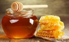 蜂蜜不能和什么一起食用 蜂蜜不能与什么一起同吃