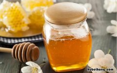蜂蜜与什么食物相克 蜂蜜与什么食物相克 香哈