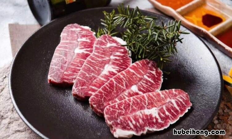 谷饲牛肉和草饲牛肉有什么区别 排酸牛肉为什么更便宜