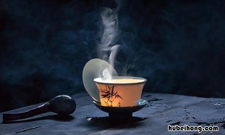 人生一壶茶唯美的句子有哪些 一壶茶 品人生百态