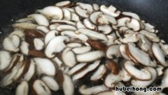 香菇炒鸡蛋的做法是什么 香菇炒鸡蛋好吃吗窍门