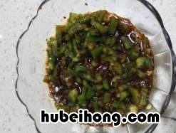 青椒皮蛋的做法是什么 青椒皮蛋教程