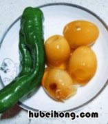青椒皮蛋的做法是什么 青椒皮蛋教程