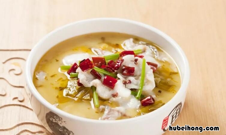 鲤鱼可以做酸菜鱼吗 鲤鱼可以用酸菜煮吗
