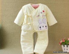 小孩的衣服网上买好吗 网购宝宝衣服的平台