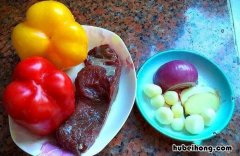 黑椒牛肉粒怎么怎么炒 黑椒牛肉粒怎么做好吃窍门