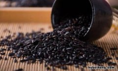 黑米掉色正常吗 黑米掉色正常吗?