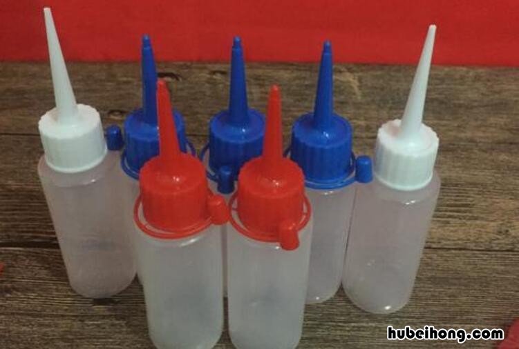 美缝用的胶水用什么可以洗掉 美缝剂胶印怎么去除