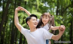 写给女儿的话有哪些 高情商晒女儿句子