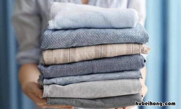 衣服上的霉斑怎么祛除 衣服上的霉斑要怎么去除