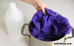 衣服染色如何去除视频讲解 衣服染色怎么洗掉妙招视频