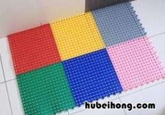 防滑垫哪种材料的好 防滑垫优点