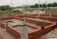 买地建房需要注意什么 买地建房子