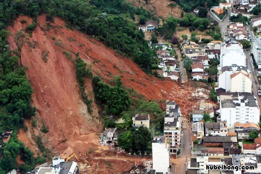 地球上最高的山是 地球上最高的山是哪个山