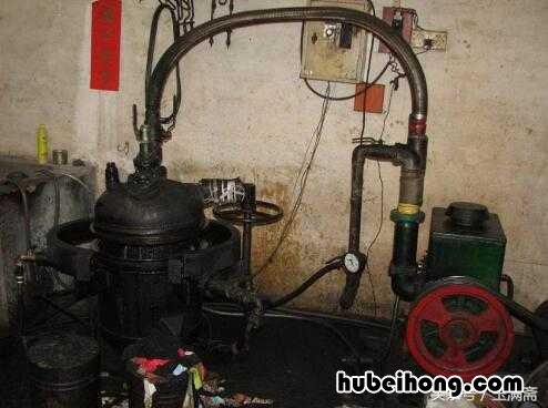 翡翠b货有什么特征 翡翠b货是不是假的