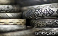 身上戴的银饰变黑是证明身体不健康吗 身上戴的银饰变黑怎么回事