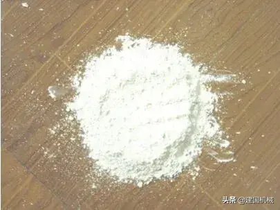 混凝土加石灰会影响硬度吗对吗 混凝土加入石灰