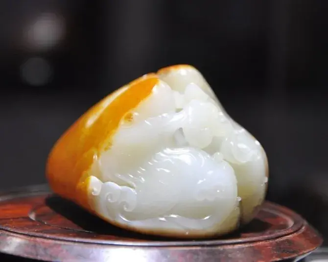 羊脂玉鉴别小办法 羊脂玉的鉴定方法
