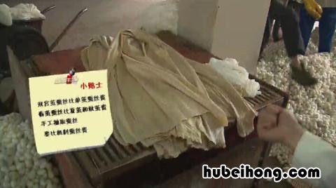 蔻驰包包怎么辨认真假 白金钻戒怎么辨认真假