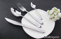 不锈钢餐具使用有哪些注意事项 不锈钢餐具最好用什么方法消毒杀菌