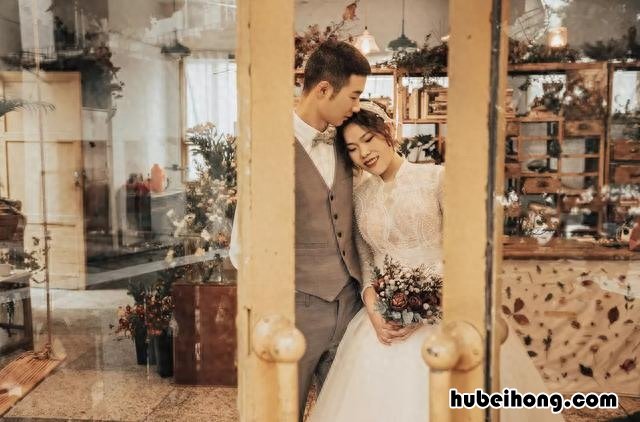 婚纱相册选什么材质 婚纱照相册选什么材质好