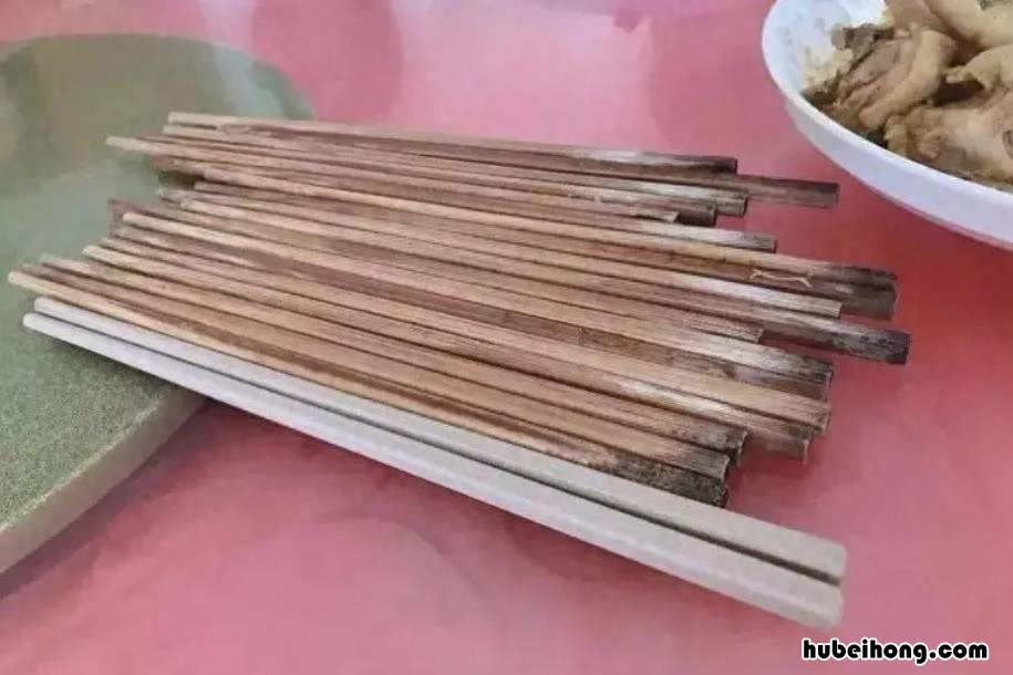 这7种家里常用的筷子,哪种才是安全的筷子呢 这7种家里常用的筷子,哪种才是安全的筷子英语