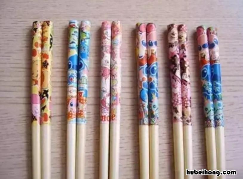 这7种家里常用的筷子,哪种才是安全的筷子呢 这7种家里常用的筷子,哪种才是安全的筷子英语