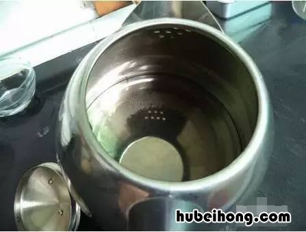 热水壶的水垢如何去除 热水壶的水垢怎么能去掉