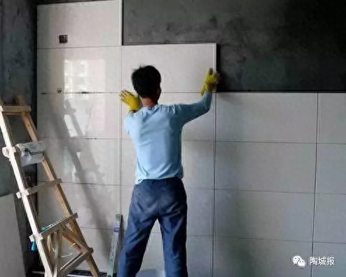 瓷砖铺设前是否需要浸泡水 瓷砖铺之前都要泡水吗