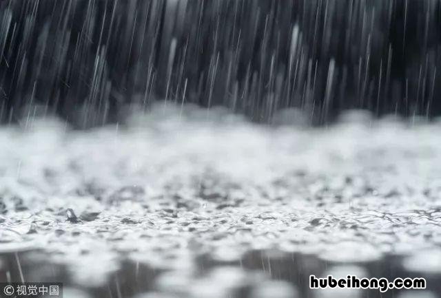 梅雨天气衣服如何防潮 梅雨天怎么让衣服干