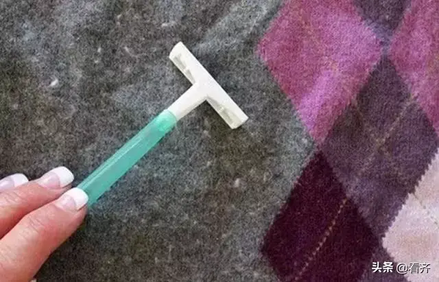 毛衣起球了怎么搞 毛衣起球球用什么来除掉