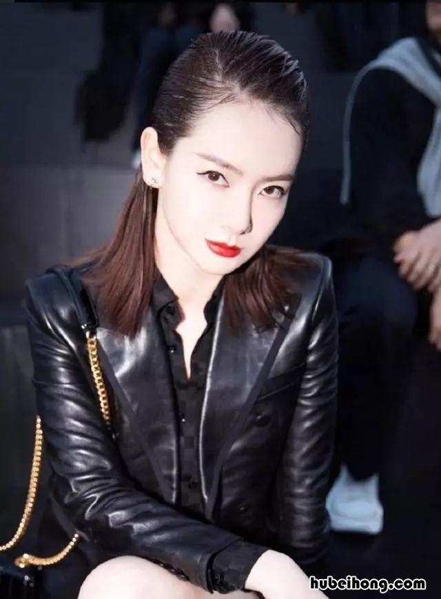 皮衣皱巴巴的怎么快速弄平整 皮衣皱了怎么熨平