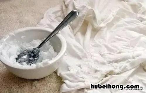 漂白剂能把衣服漂黄了 漂白漂渍液可以漂白发黄的衣服吗