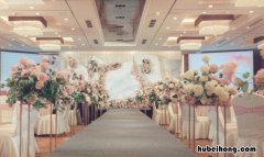 婚宴祝酒词有哪些 婚宴祝酒诗词